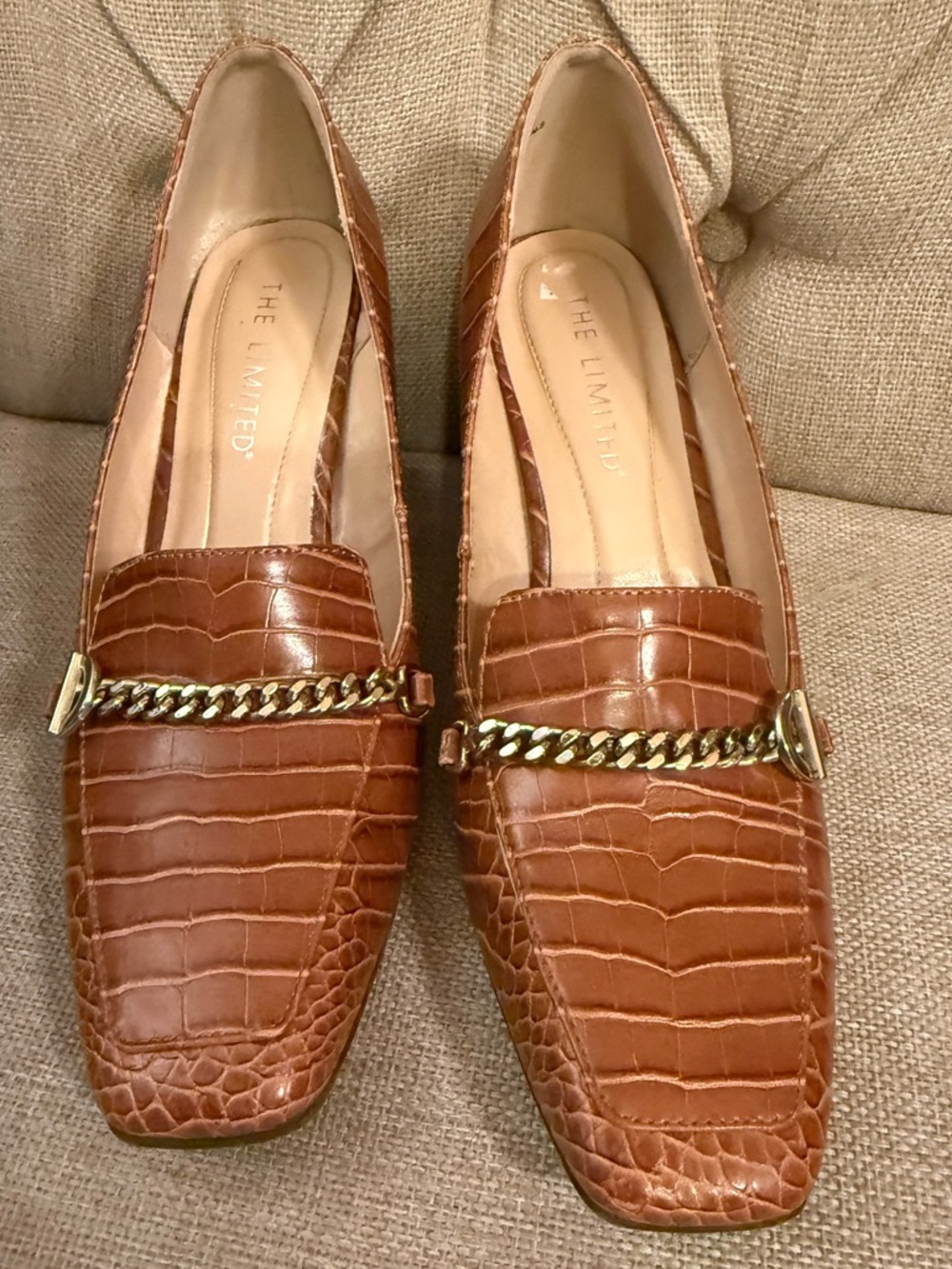 The Limited Benton Cognac Croc-Embossed Chain Loafers Chunky Heel 90s - Picture 4 of 10